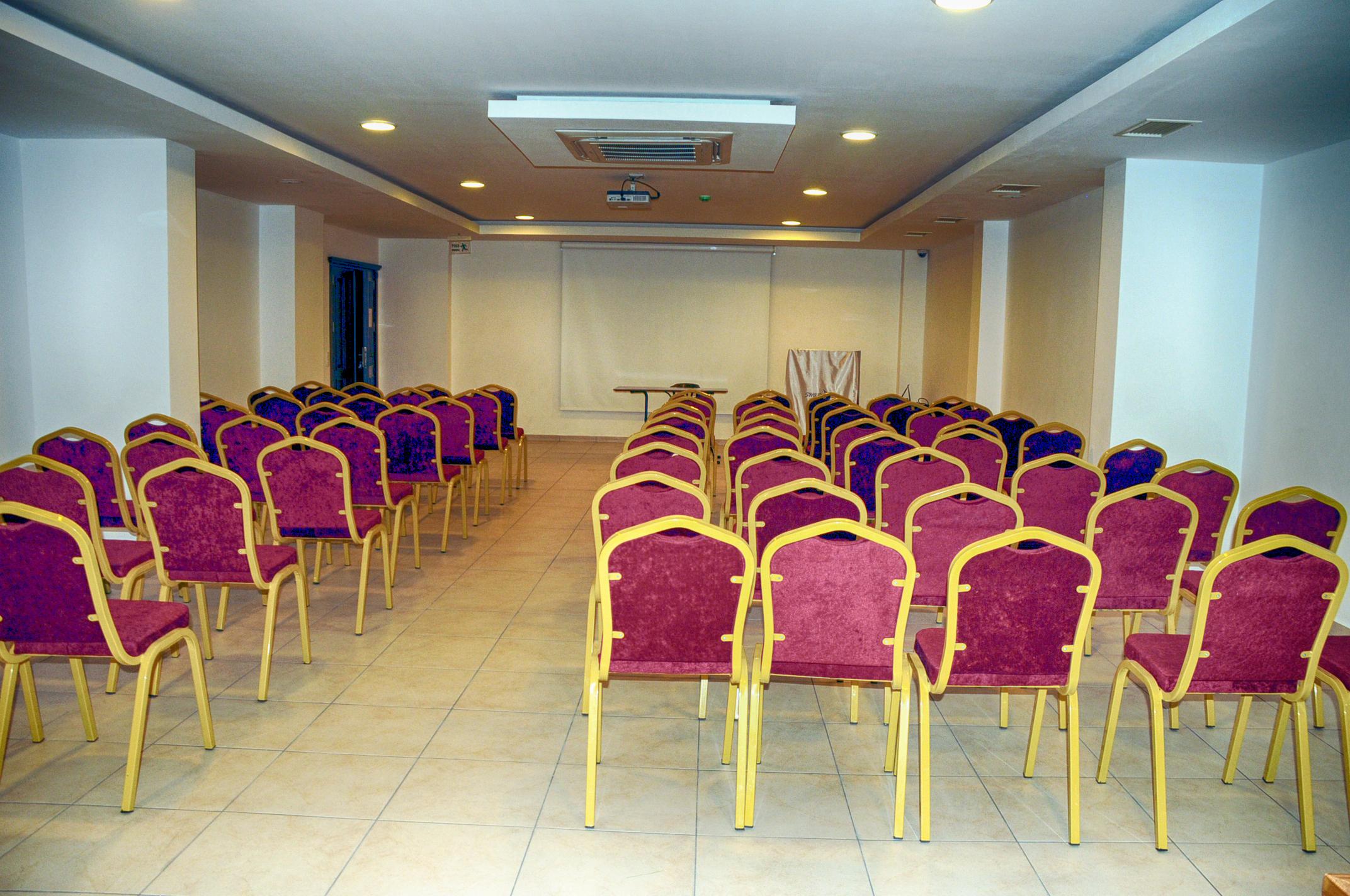 גומבט Club Shark Hotel מראה חיצוני תמונה